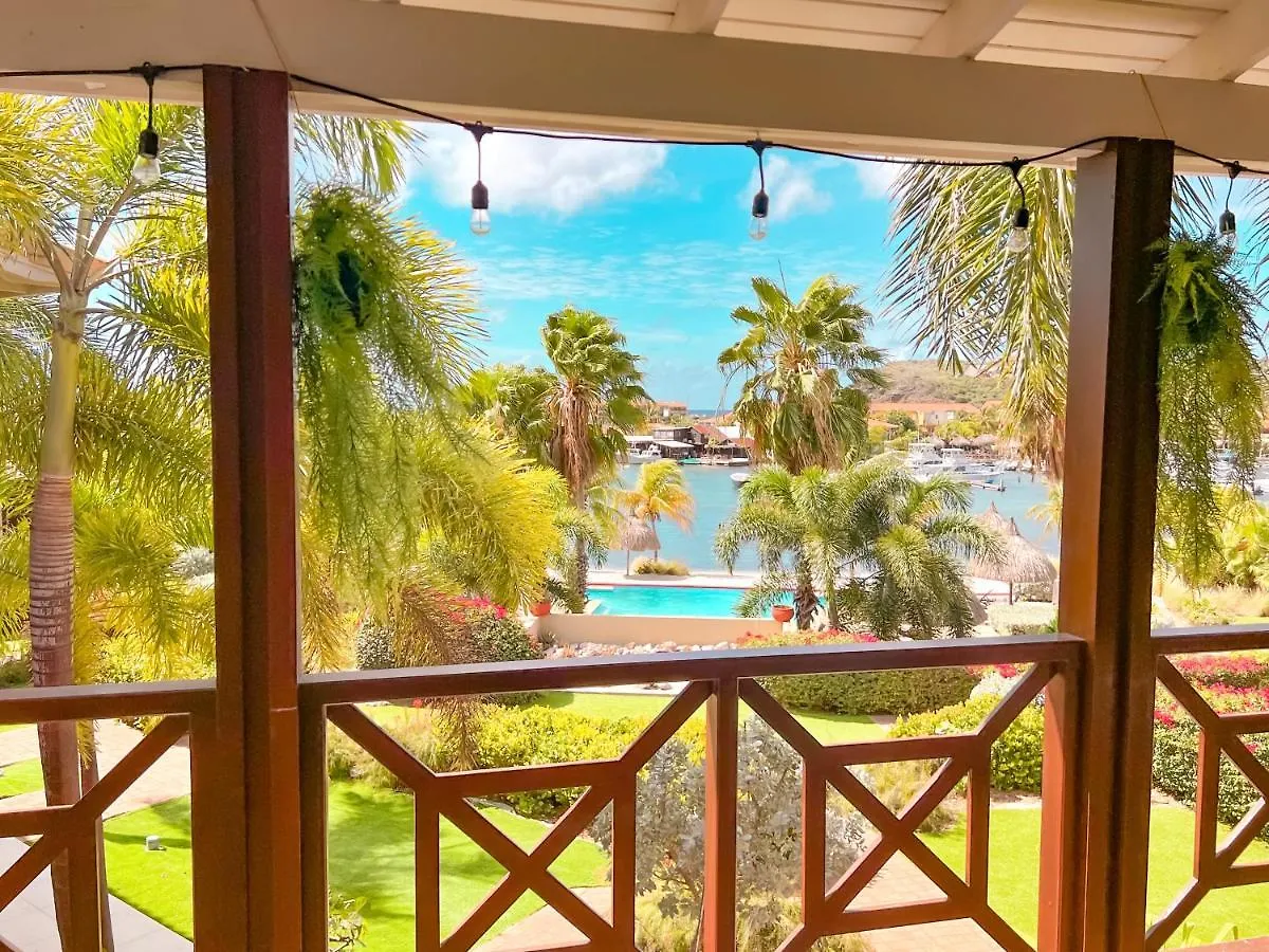 Luxurious Spanish Water View Apartment Willemstad